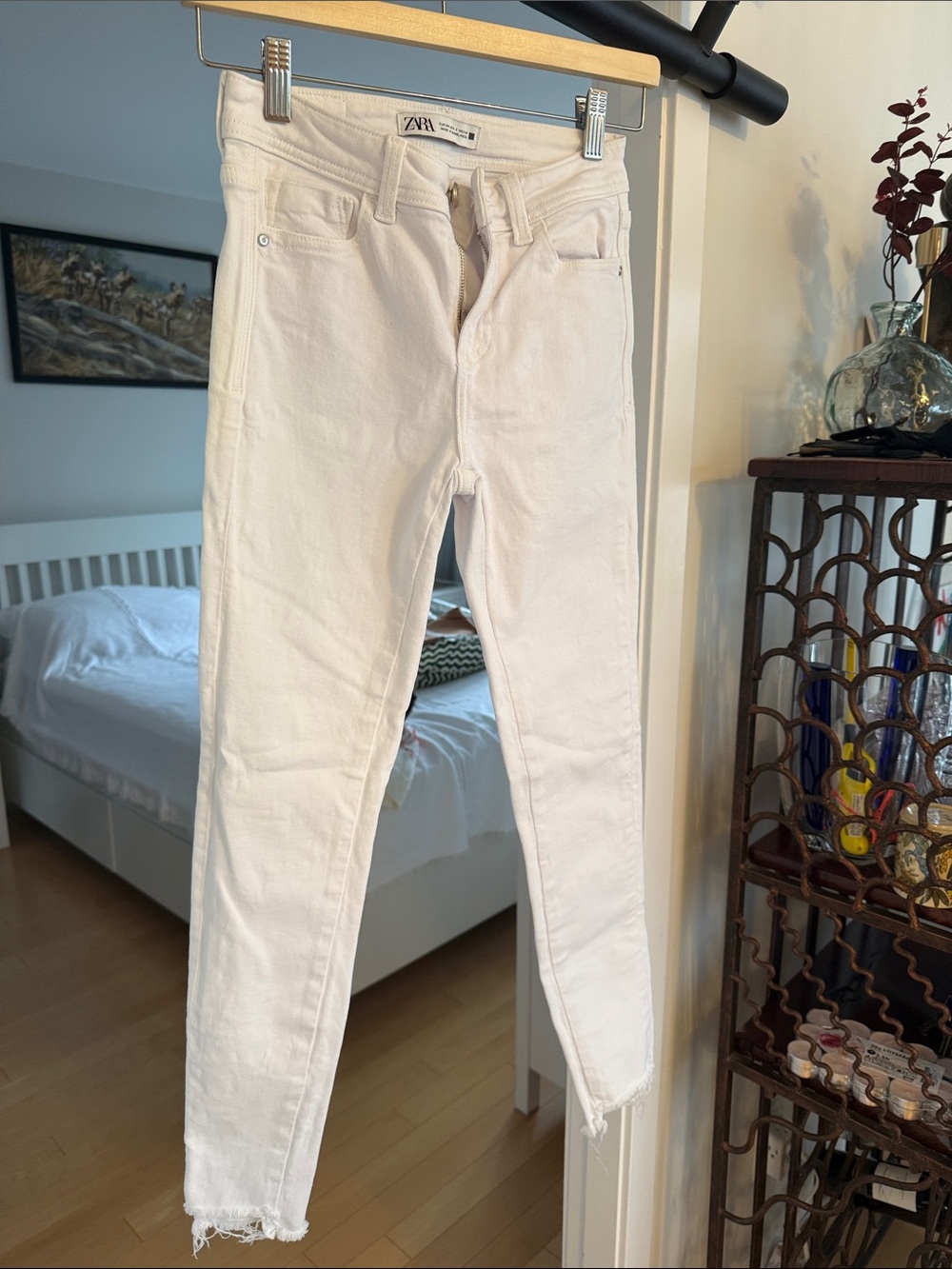 Zara Off-White Skinny High-Rise Jeans